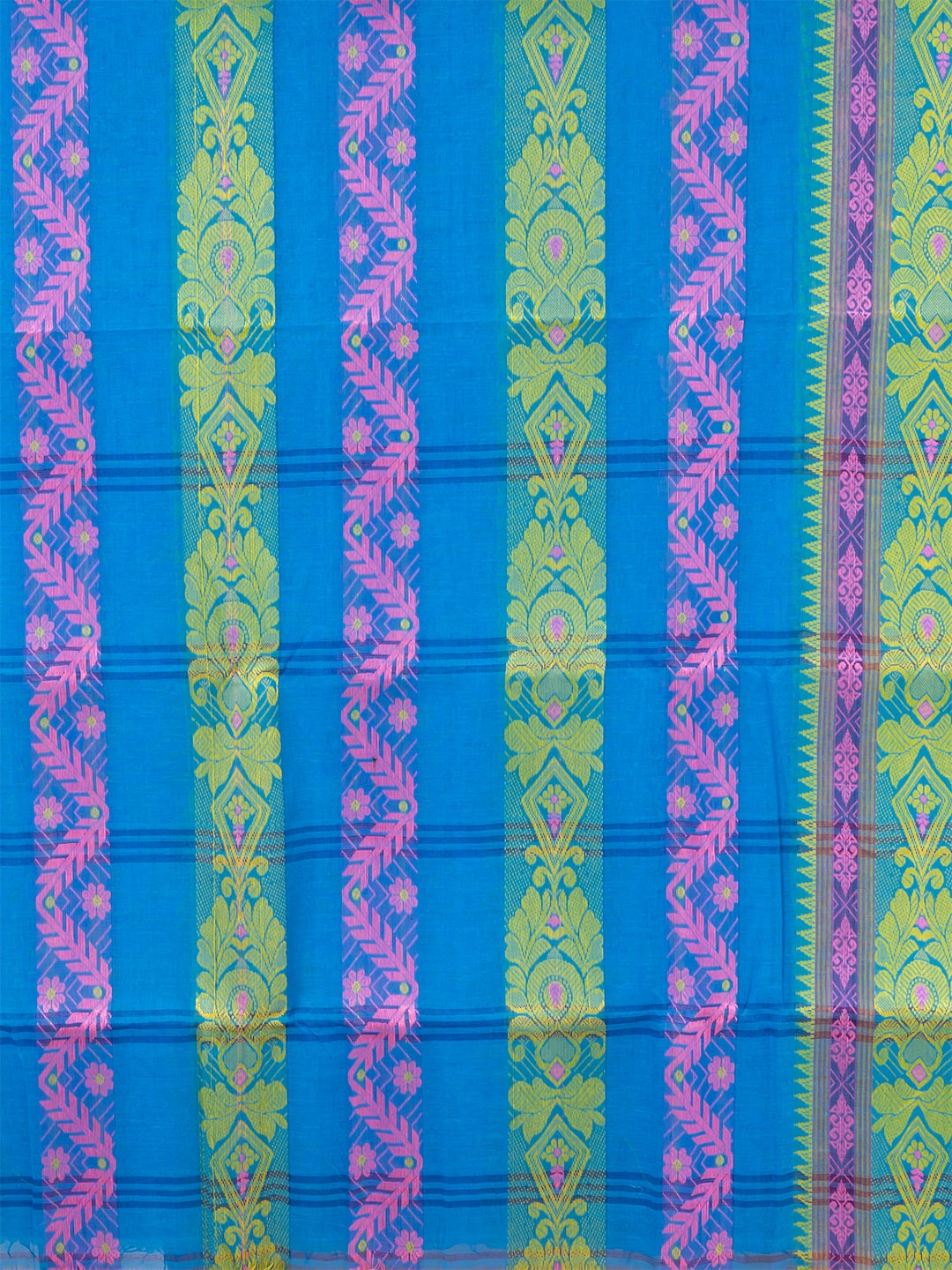 1_0000_2_0022s_0004_DSC00671-min (1)