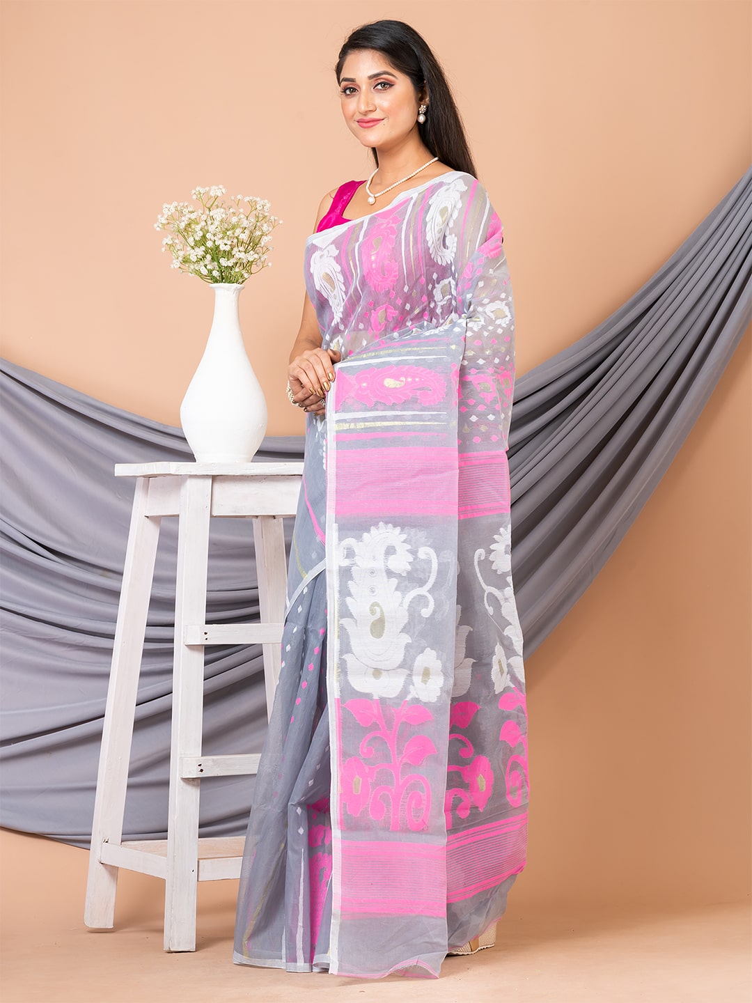 1_0018_2_0019s_0001_DSC06409-min