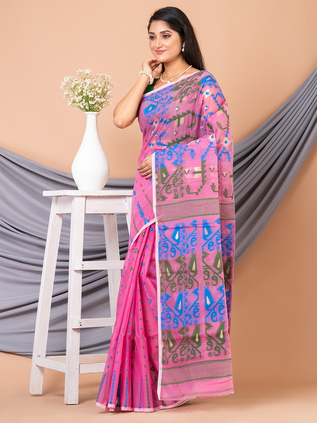 1_0053_2_0012s_0001_DSC06444-min