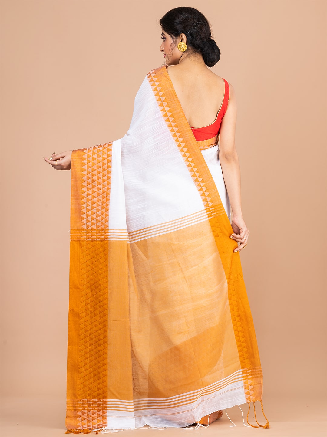 1_0174_HR 2_0003s_0004_DSC00324-min